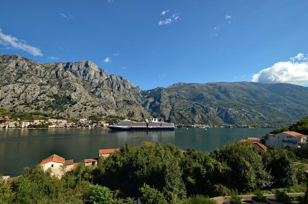 Muo Apartments Kotor Exterior photo