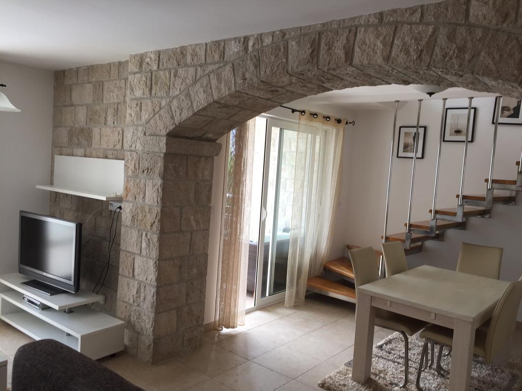 Muo Apartments Kotor Exterior photo