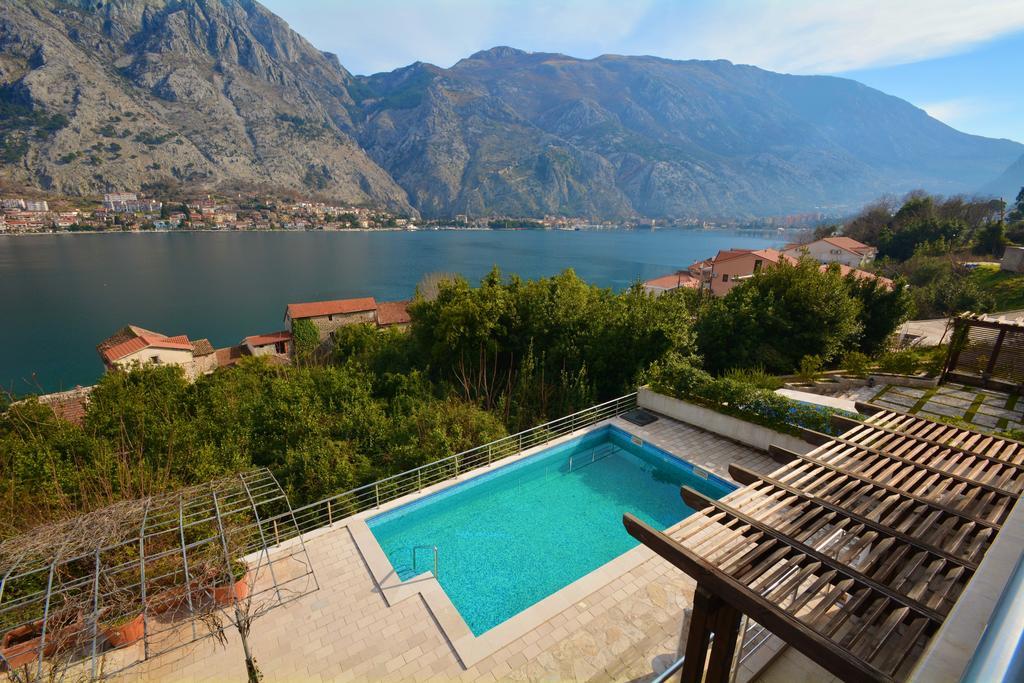 Muo Apartments Kotor Exterior photo