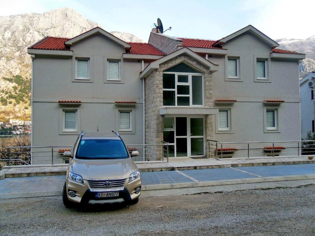 Muo Apartments Kotor Exterior photo